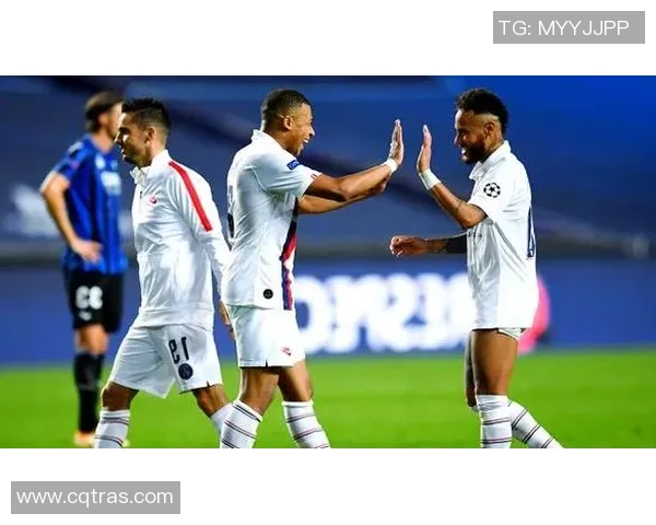 德甲激战：皇马逆袭里昂精彩瞬间引爆全场热情