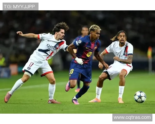 巴萨逆转巴黎圣日耳曼绝杀瞬间引发争议判罚全场沸腾